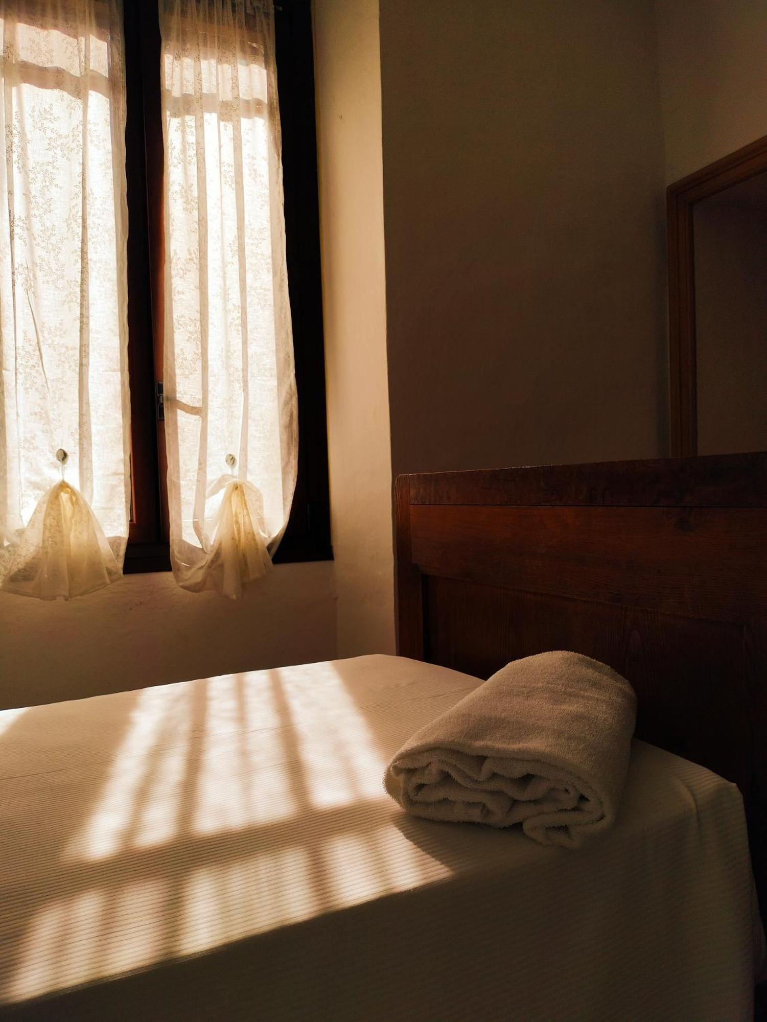 Casa Dell'Angelo Custode Hotel Chiusa di Pesio Buitenkant foto